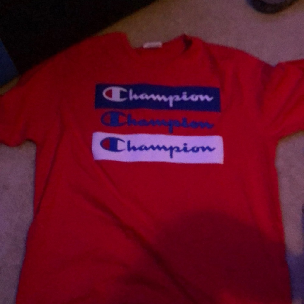 Champion T-shirt